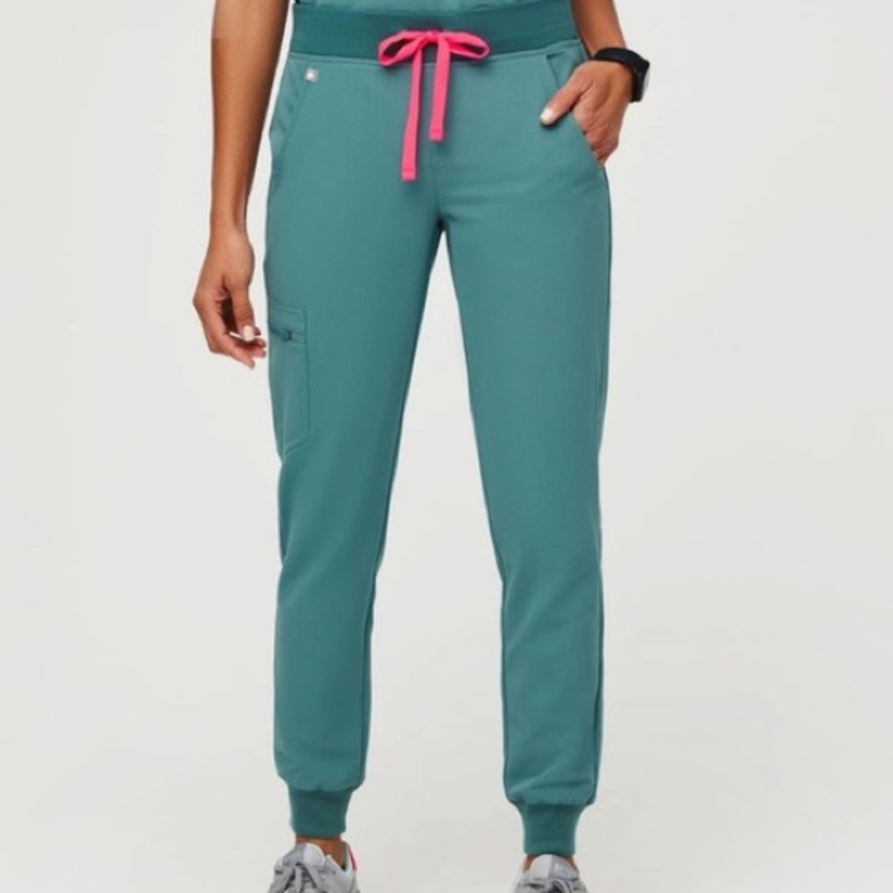 Figs - Hydrogreen - Zamora Scrub Pants - NWT (PETITE)